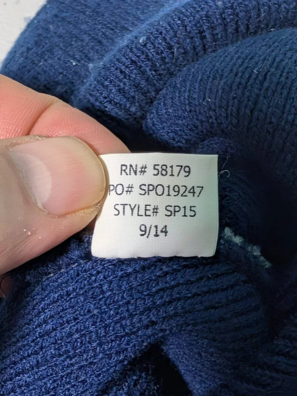 Labatt Blue Imported Beer Pom Pom Beanie Stocking Cap Blue & Gray